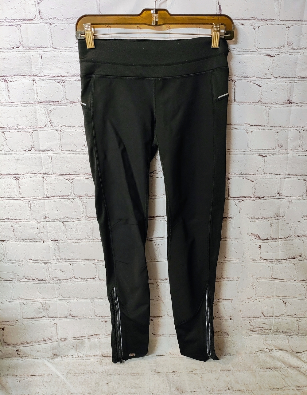 Athleta  Women's Trail Side Zip Legging Pants Reflective Rear Pocket  XS